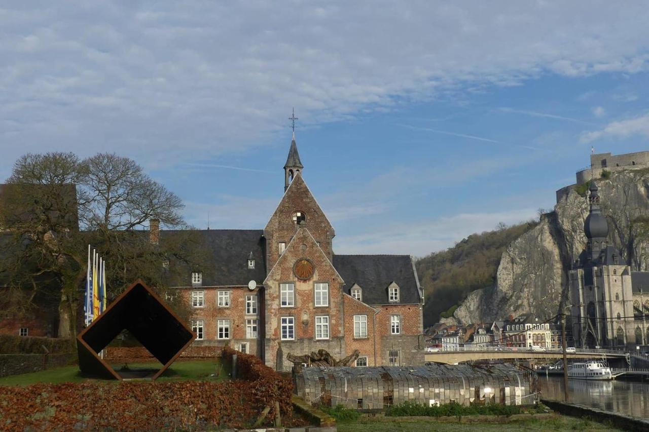 Les Rives De Sax Apartment Dinant Exterior photo