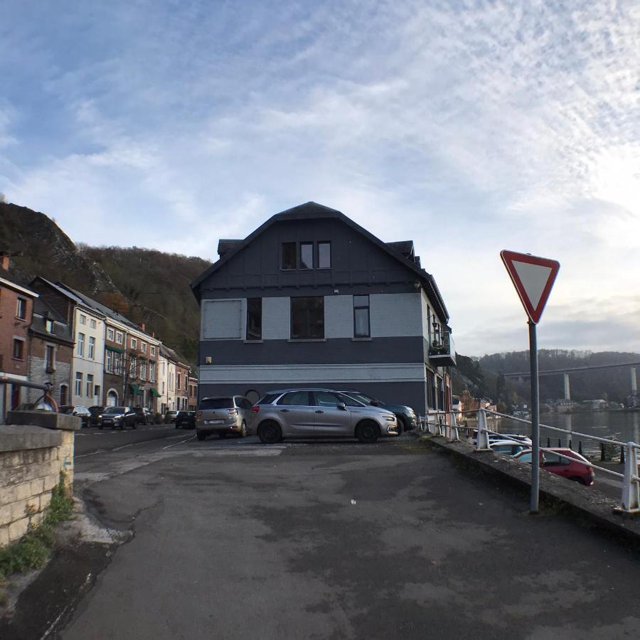 Les Rives De Sax Apartment Dinant Exterior photo