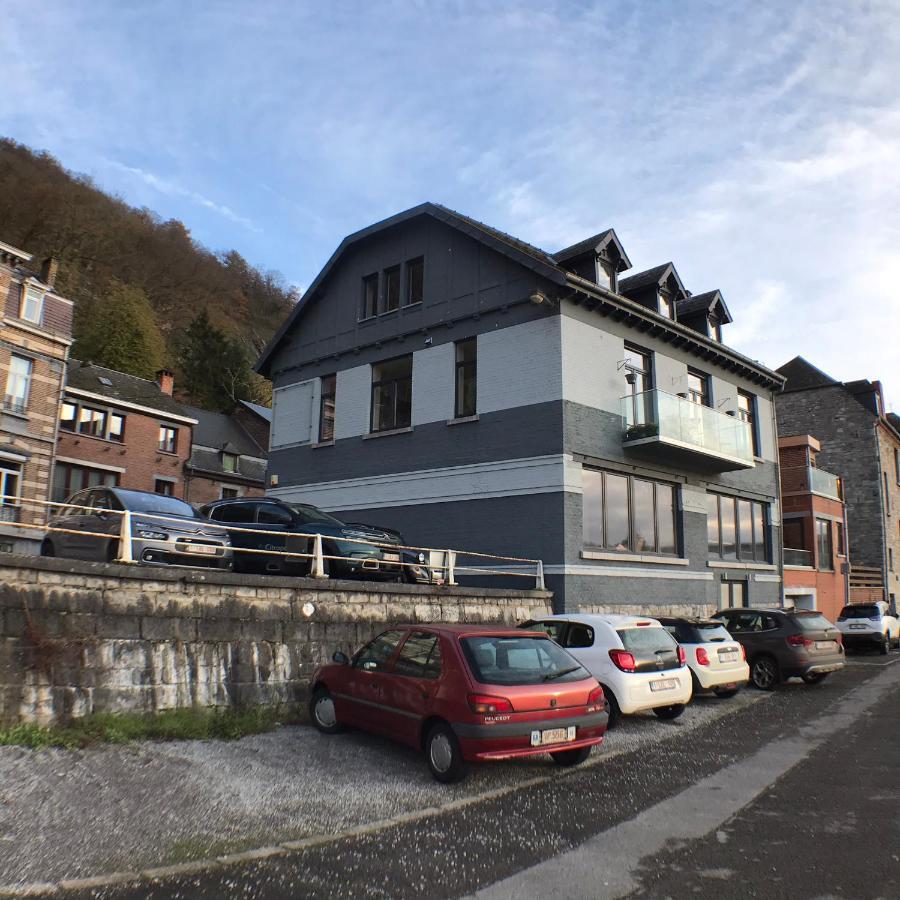 Les Rives De Sax Apartment Dinant Exterior photo